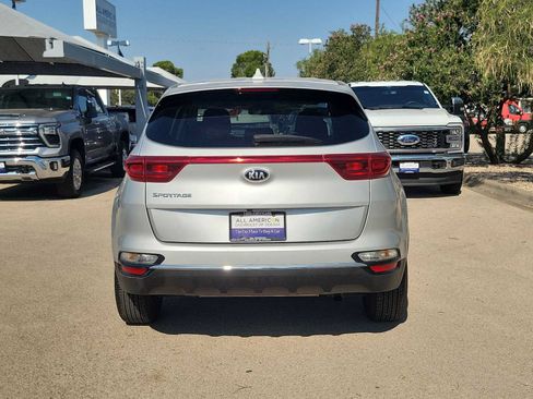 Used 2022 Kia Sportage LX FWD image 7