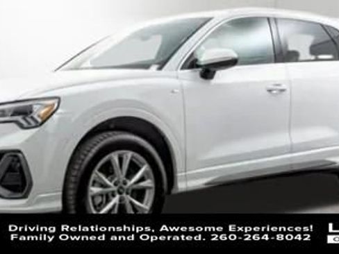 Used 2025 Audi Q3 2.0T Premium image 5