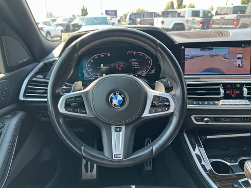 Used 2019 BMW X5 xDrive50i w/ M Sport Package AWD/4WD image 21