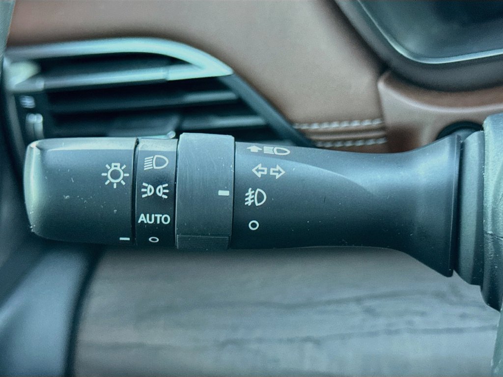 Used 2024 Subaru Outback Touring w/ Tech Package 2 AWD/4WD image 12