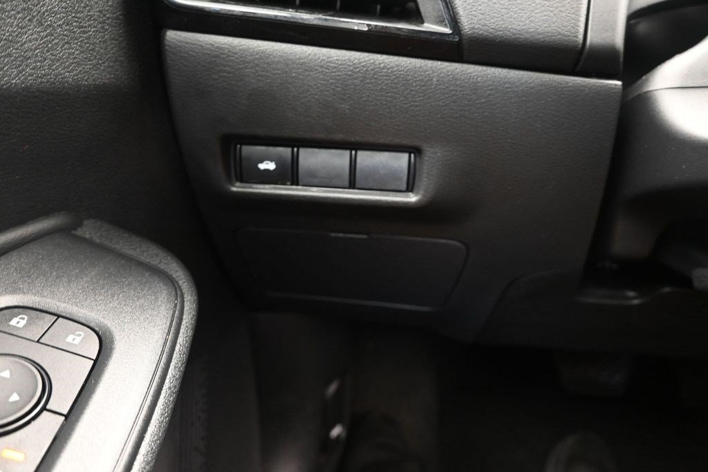 Used 2026 Nissan Sentra SV w/ Floor Mat Package FWD image 18