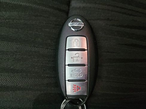 Used 2019 Nissan Sentra SV image 32