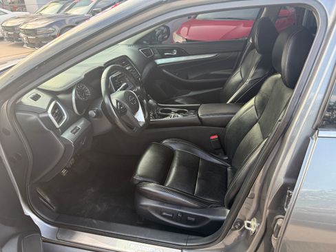 Used 2018 Nissan Maxima 3.5 SL FWD image 8