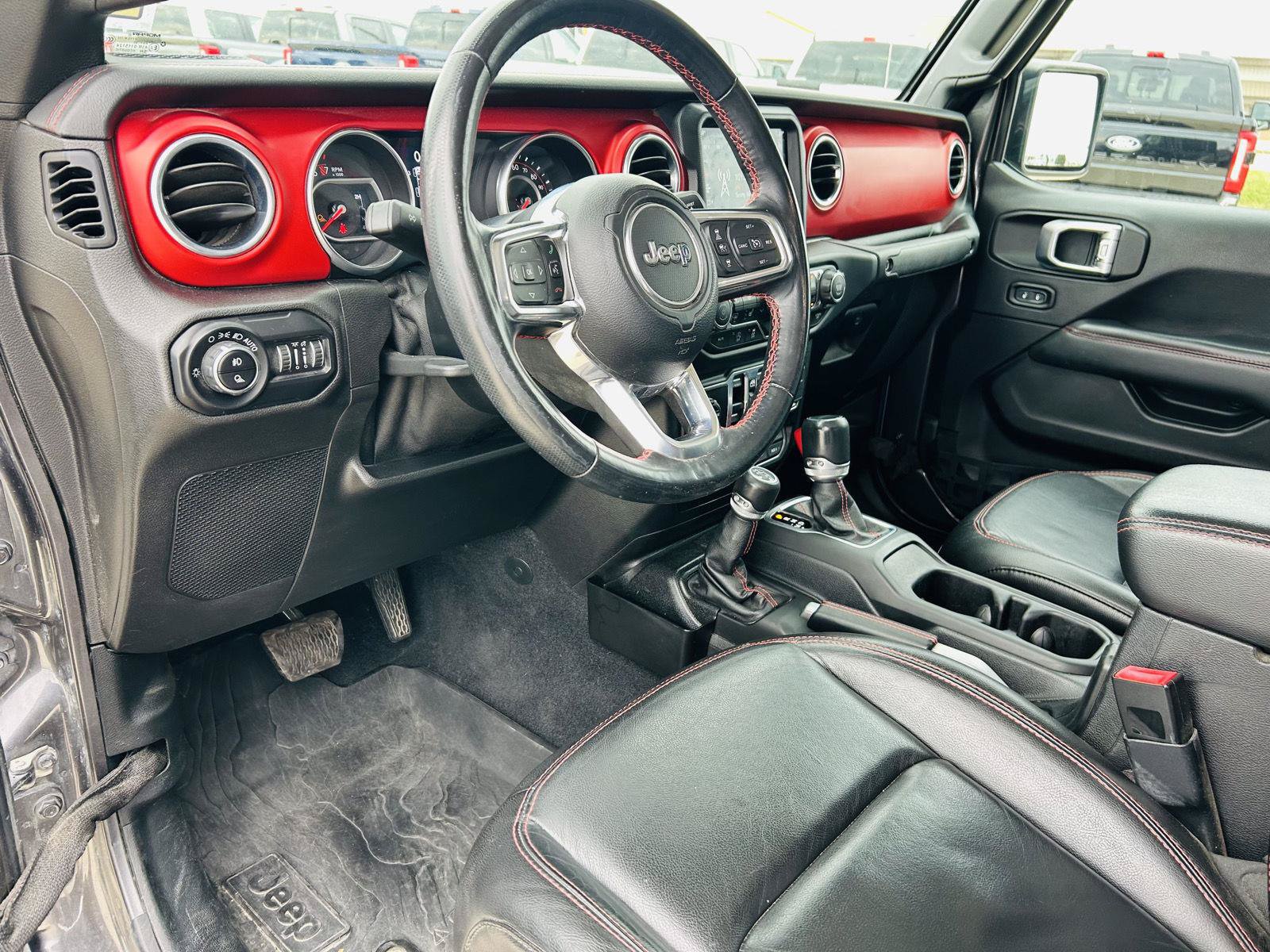 Used 2020 Jeep Gladiator Rubicon AWD/4WD image 13