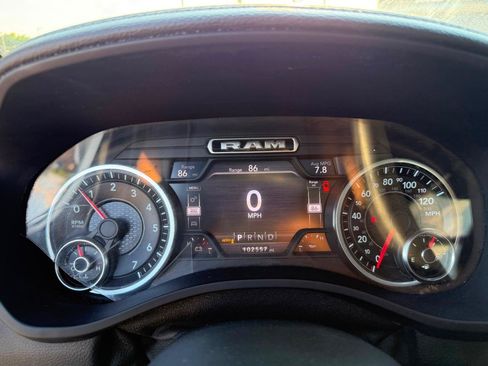 Used 2021 RAM 1500 Laramie AWD/4WD image 34