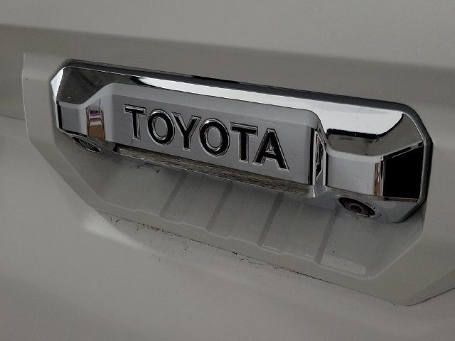 Used 2022 Toyota Tundra Limited RWD image 6