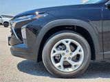 New 2025 Chevrolet Trax LS w/ LS Convenience Package image 5