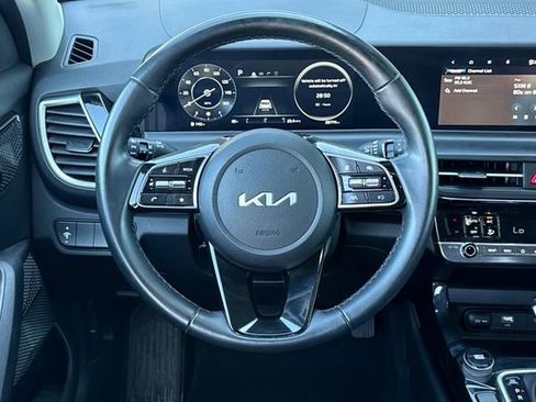 Certified 2024 Kia Seltos X-Line AWD/4WD image 19