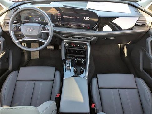New 2025 Audi Q5 Premium Plus image 14
