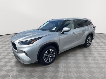 Certified 2024 Toyota Highlander XLE