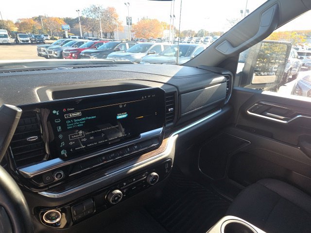 Used 2026 Chevrolet Silverado 2500 LT AWD/4WD image 8