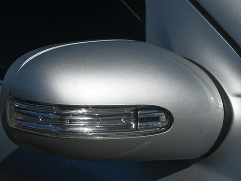 Used 2007 Mercedes-Benz C 230 Sedan image 27