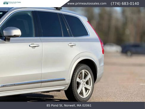 Used 2018 Volvo XC90 T8 Inscription w/ Convenience Package image 37