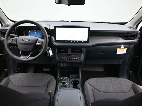 New 2025 Ford Maverick XL image 16