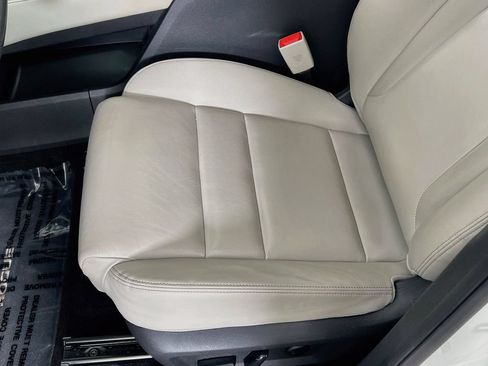 Used 2023 Nissan Rogue SL AWD/4WD image 18