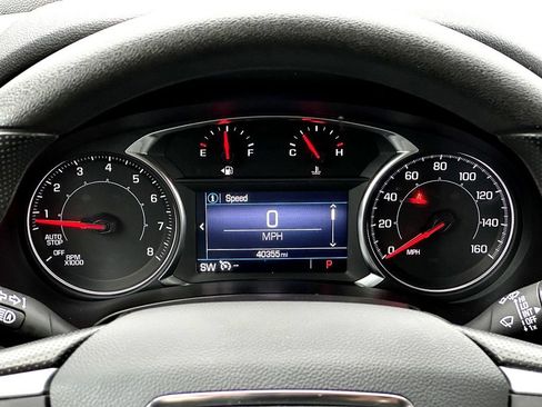 Used 2024 GMC Terrain SLE AWD/4WD image 24