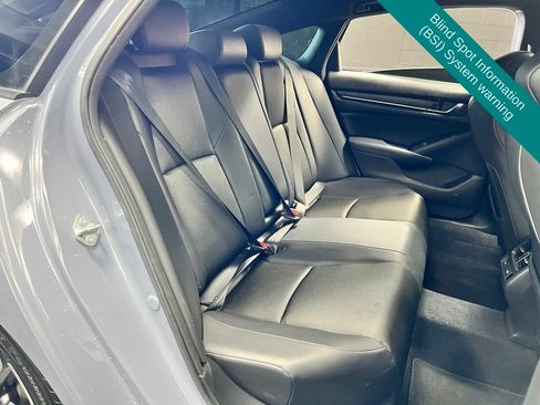 Used 2022 Honda Accord Sport image 11