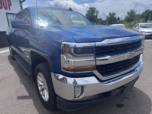 Used 2017 Chevrolet Silverado 1500 LT w/ All Star Edition AWD/4WD image 8