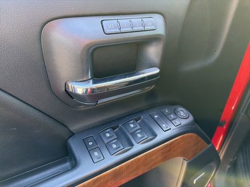 Used 2017 Chevrolet Silverado 1500 LTZ w/ Sport Package AWD/4WD image 10