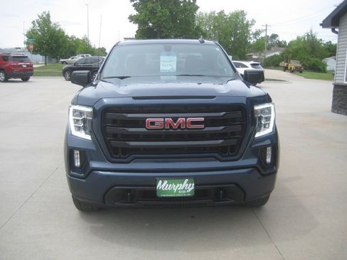 Used 2022 GMC Sierra 1500 Elevation AWD/4WD image 3