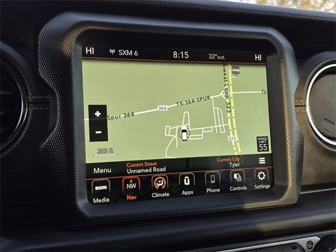 Used 2023 Jeep Gladiator Overland image 31