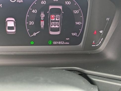 Used 2025 Honda Accord SE image 31
