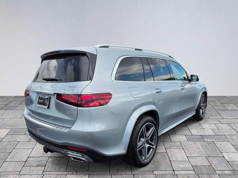 Certified 2025 Mercedes-Benz GLS 450 4MATIC image 7