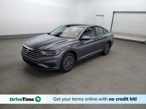 Used 2021 Volkswagen Jetta SE w/ SE Cold Weather Package FWD image 1