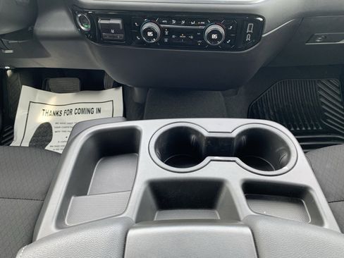 Used 2025 Chevrolet Silverado 2500 LT w/ Safety Package image 32