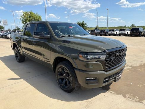 New 2026 RAM 1500 Big Horn AWD/4WD image 8