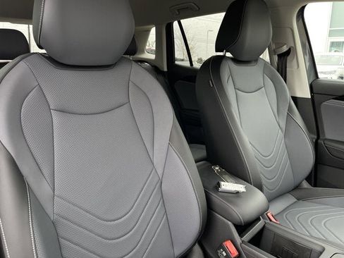 New 2026 Volkswagen Tiguan SE image 22