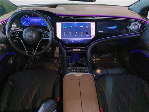 Certified 2023 Mercedes-Benz EQS 580 4MATIC Sedan image 16