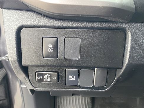 Used 2022 Toyota Tacoma SR5 image 14