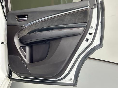 Used 2020 Acura MDX A-Spec image 13