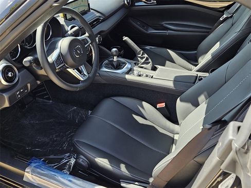 New 2025 MAZDA MX-5 Miata Grand Touring image 9