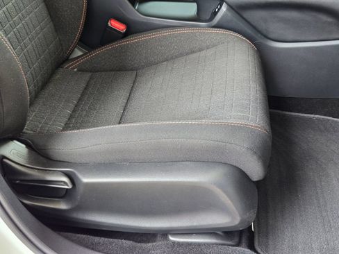 Certified 2025 Honda HR-V Sport image 26