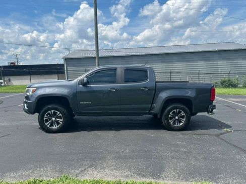 Used 2017 Chevrolet Colorado Z71 AWD/4WD image 3