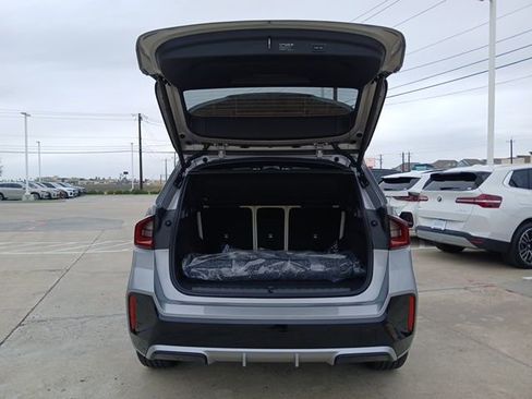New 2026 BMW X1 xDrive28i w/ Technology Package AWD/4WD image 9