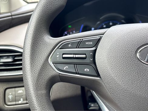 Used 2019 Hyundai Santa Fe SEL image 14