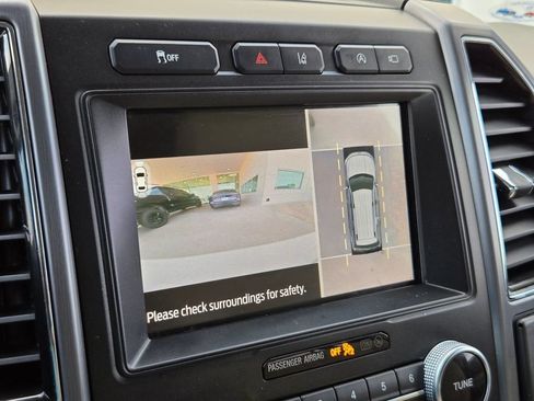 Used 2021 Ford Expedition Platinum RWD image 36