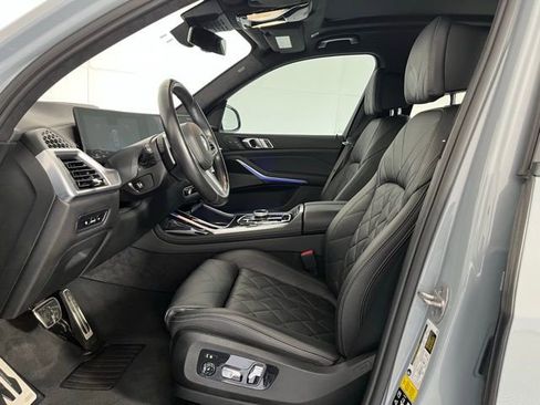 Certified 2024 BMW X7 xDrive40i w/ Executive Package image 11