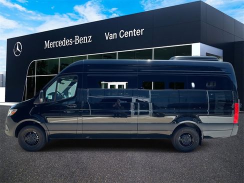 New 2025 Mercedes-Benz Sprinter 2500 image 11
