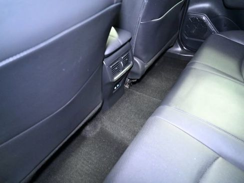 Used 2022 Toyota RAV4 Limited image 40