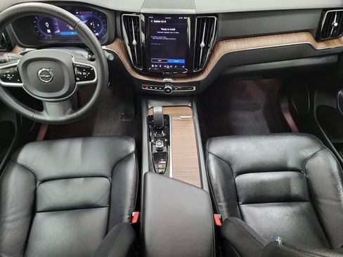 Certified 2023 Volvo XC60 B5 Plus w/ Climate Package image 16