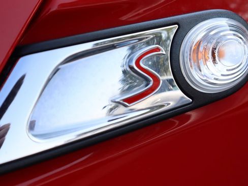 Used 2012 MINI Cooper S w/ Cold Weather Pkg FWD image 23