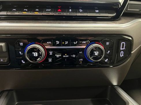 New 2026 Chevrolet Silverado 1500 LTZ w/ LTZ Premium Package AWD/4WD image 11