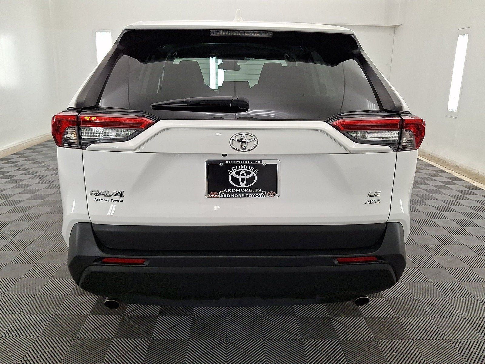 Certified 2025 Toyota RAV4 LE AWD/4WD image 14