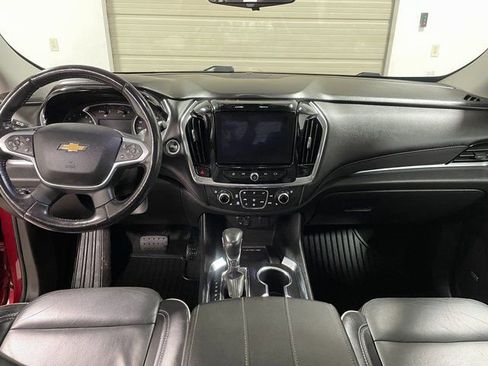 Used 2021 Chevrolet Traverse High Country image 13