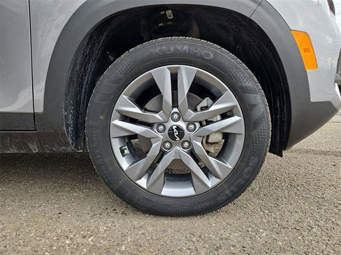 Certified 2022 Kia Seltos LX image 9