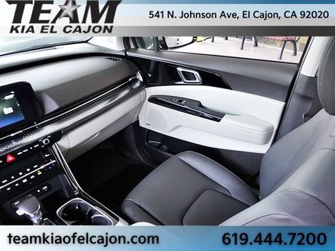 Used 2024 Kia Carnival SX Prestige FWD image 24